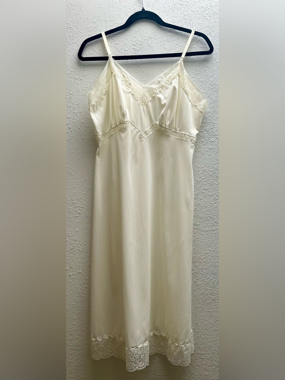Vintage 60s Seamprufe Slip
